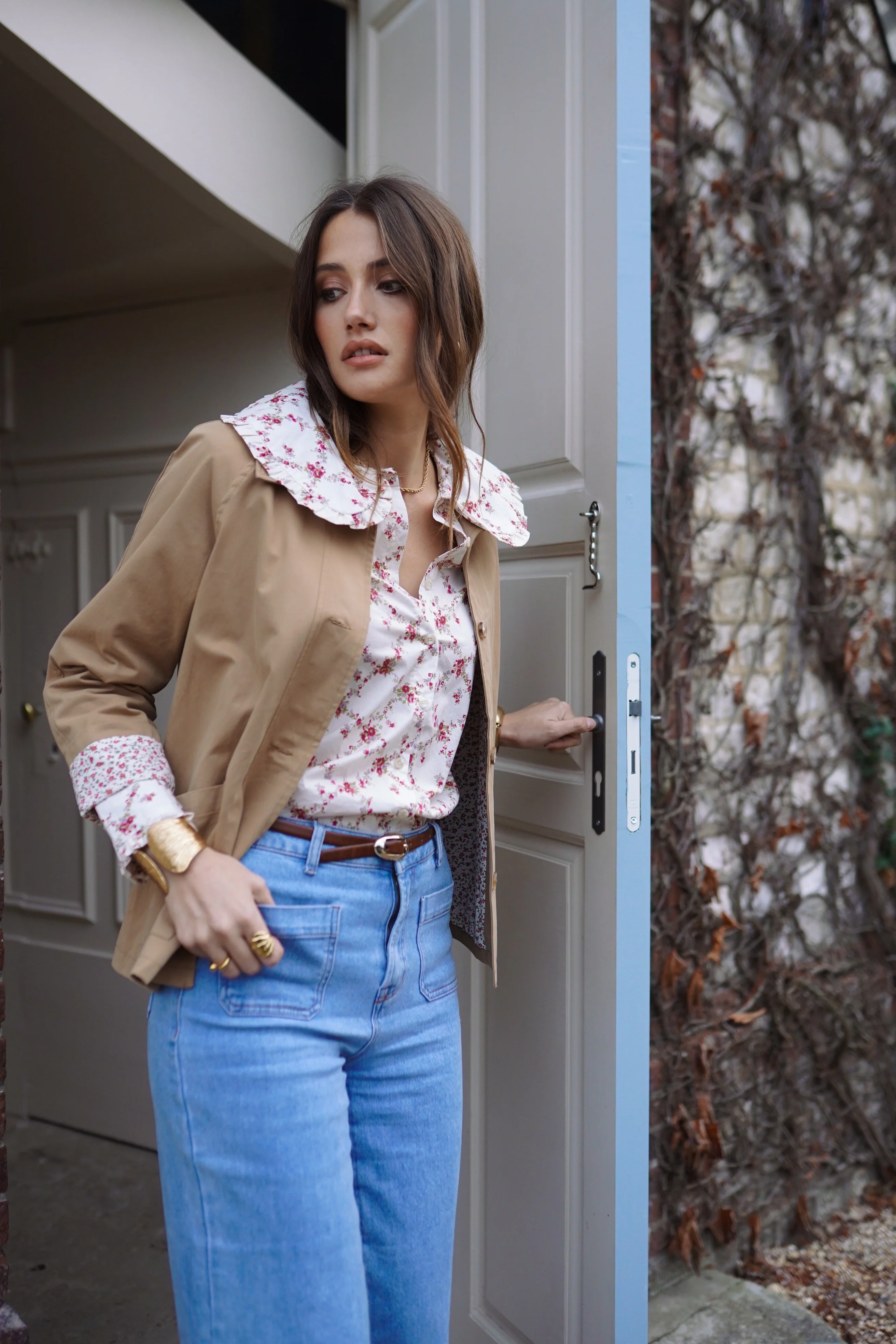 Trench Yuri - Image 16